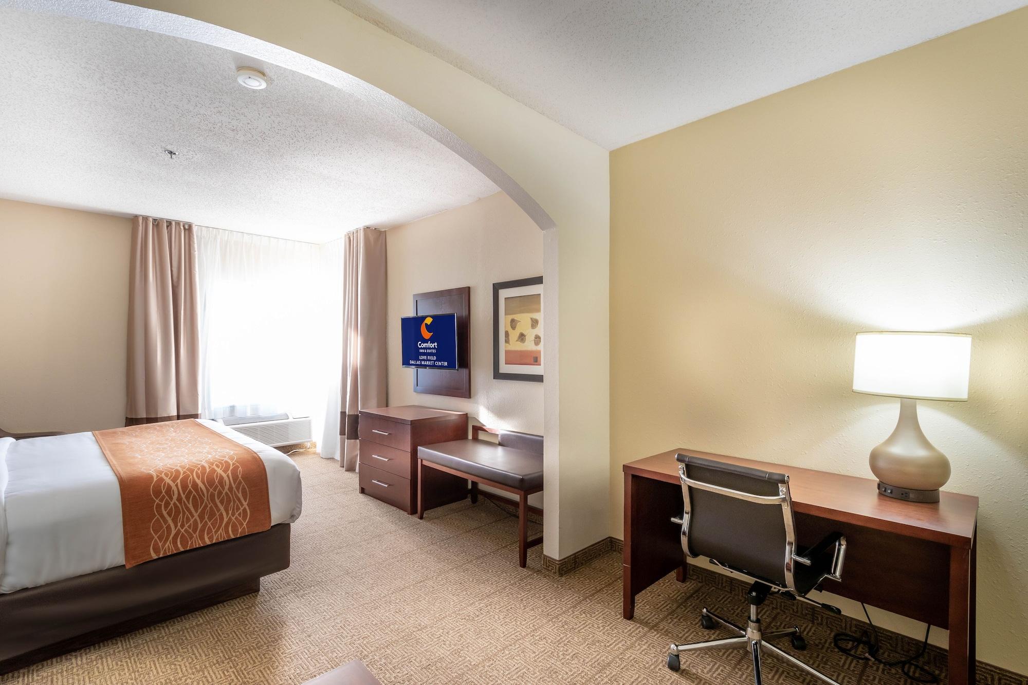 Comfort Inn&Suites Love Field – Dallas Market Center Buitenkant foto