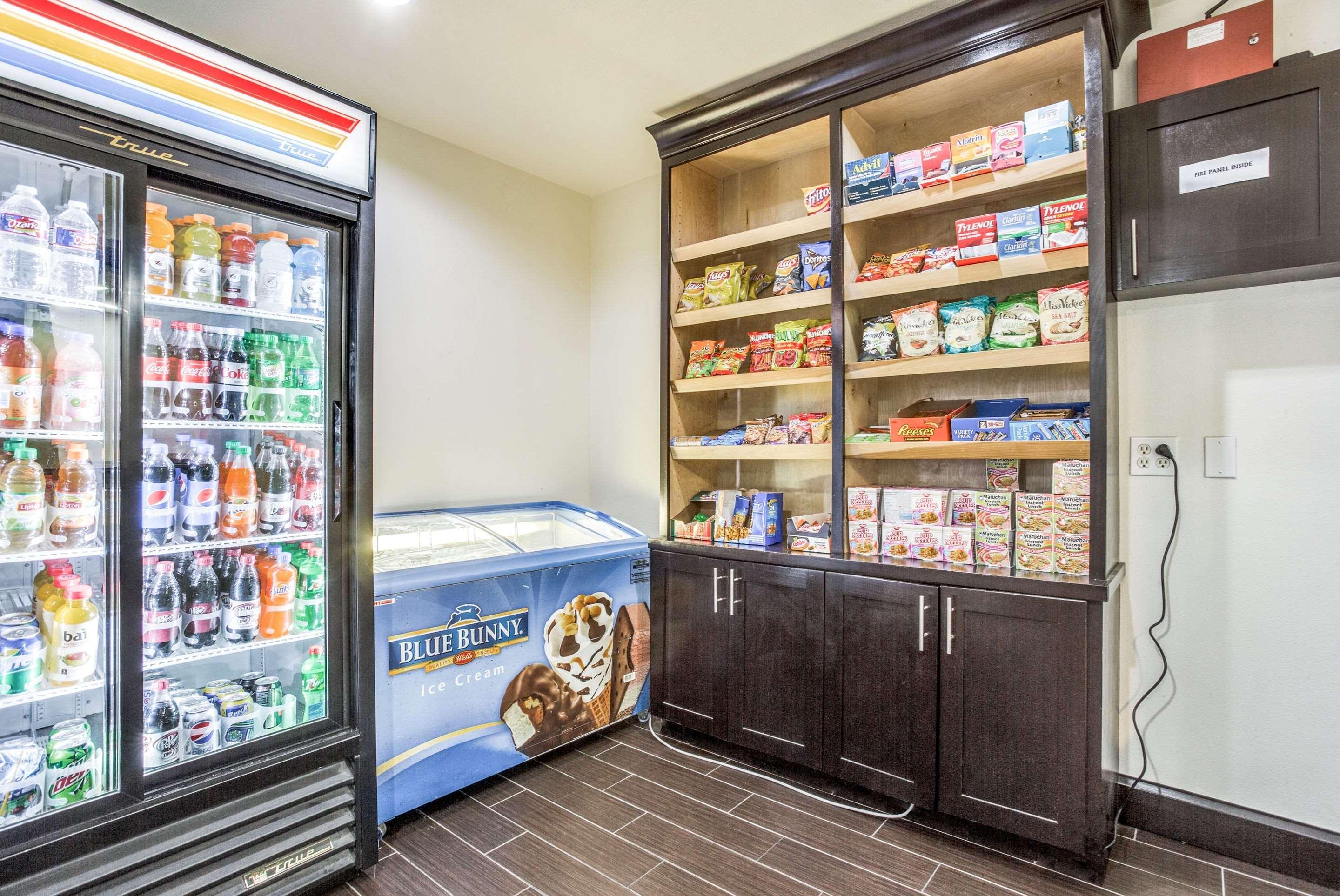 Comfort Inn&Suites Love Field – Dallas Market Center Buitenkant foto