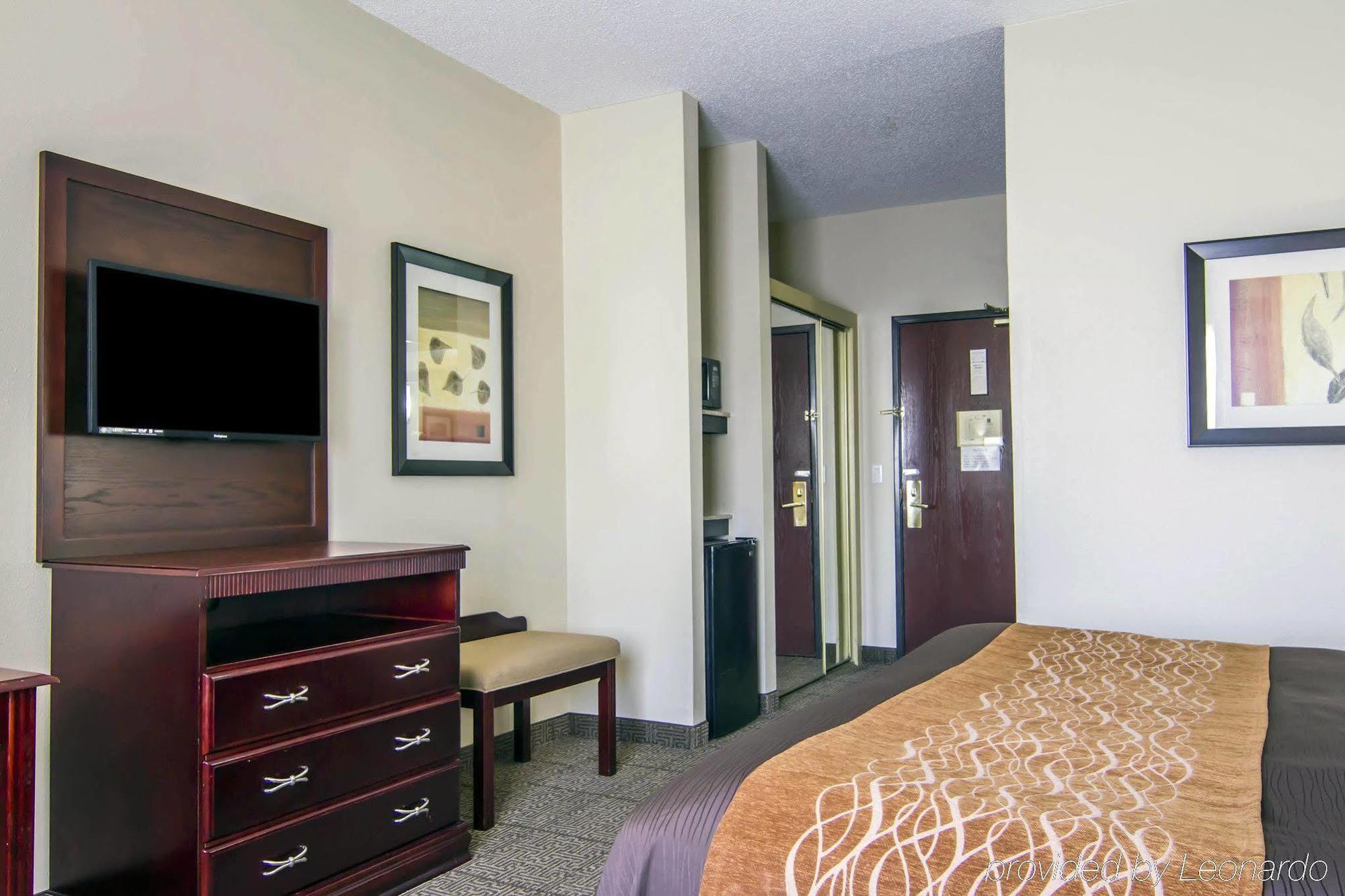 Comfort Inn&Suites Love Field – Dallas Market Center Buitenkant foto